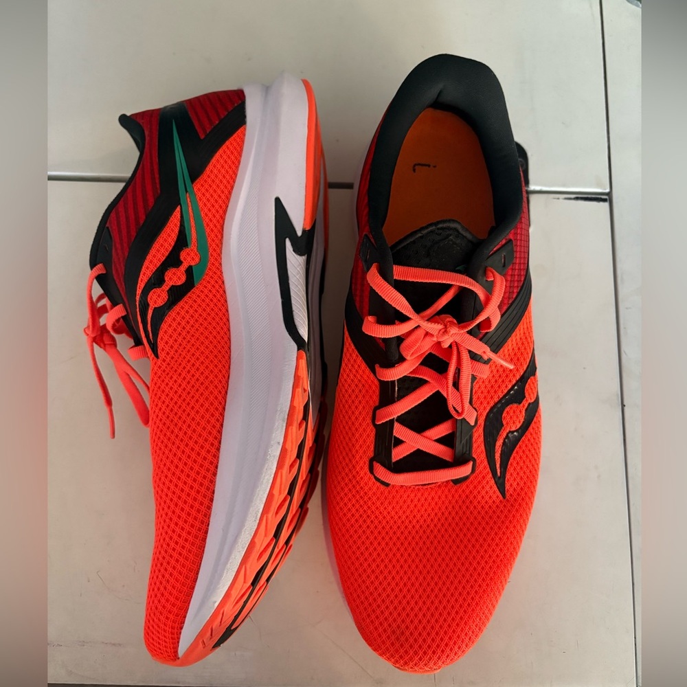 Saucony Men's Red Running Shoes